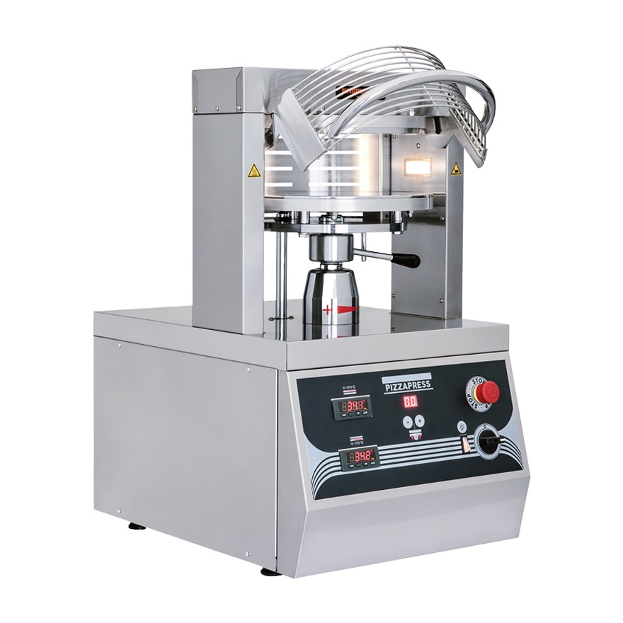 プレッサの斜め横画像